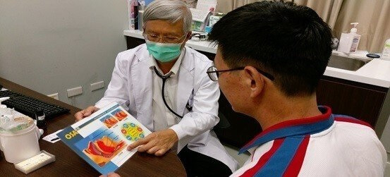 配戴呼吸器睡覺 中年男不再打呼
