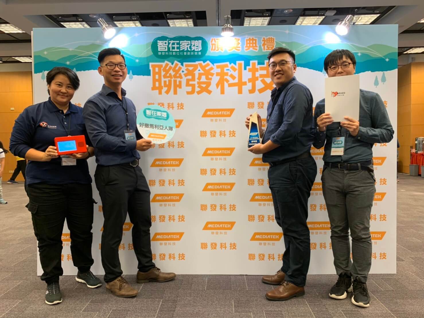 走出白色巨塔 急診醫師創新救命法獲聯發科肯定