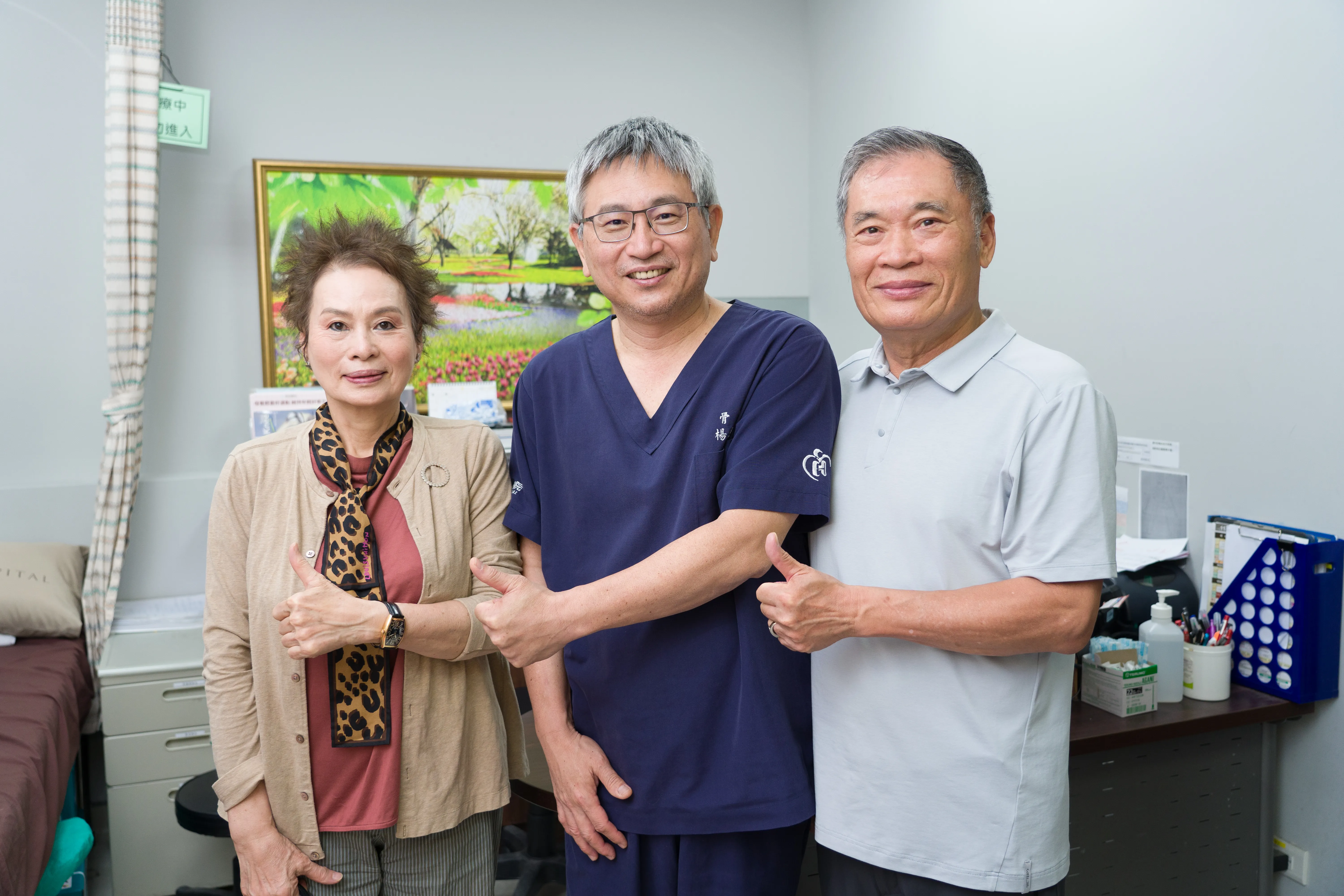 機器手臂雙膝關節置換術，助7旬婦重拾健步如飛